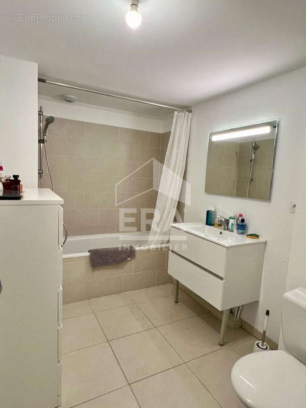 Appartement à MARSEILLE-2E