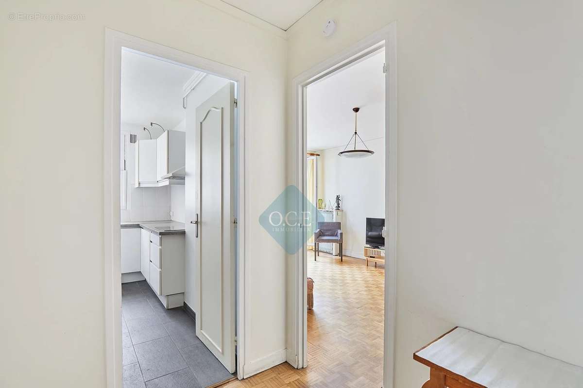 Appartement à PARIS-11E