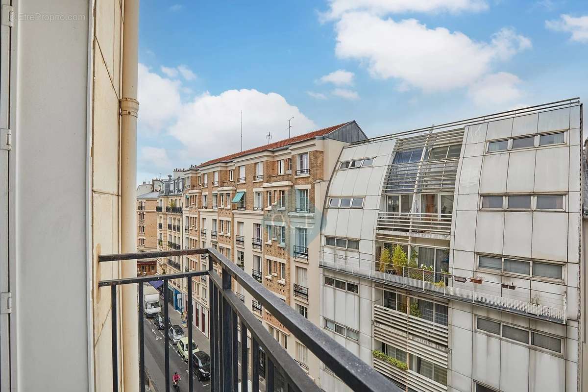 Appartement à PARIS-11E