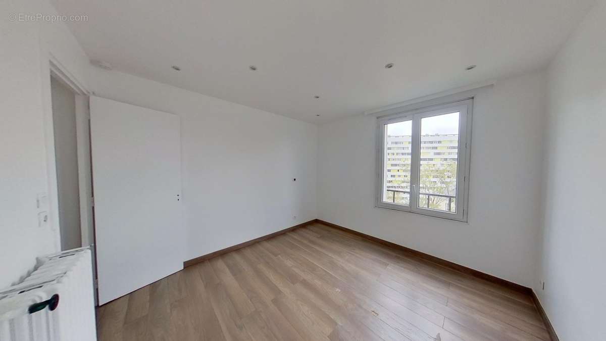 Appartement à PARIS-20E