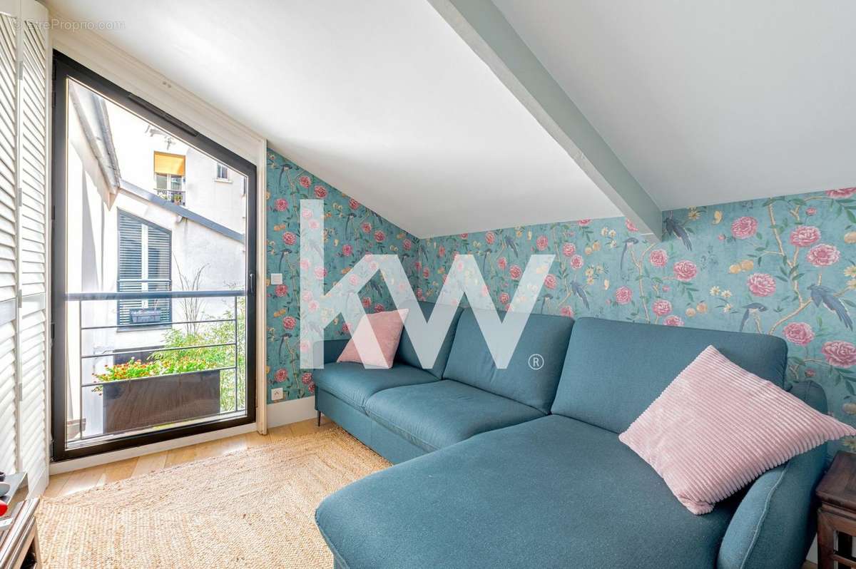 Appartement à PARIS-10E