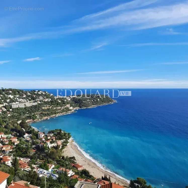 Appartement à ROQUEBRUNE-CAP-MARTIN