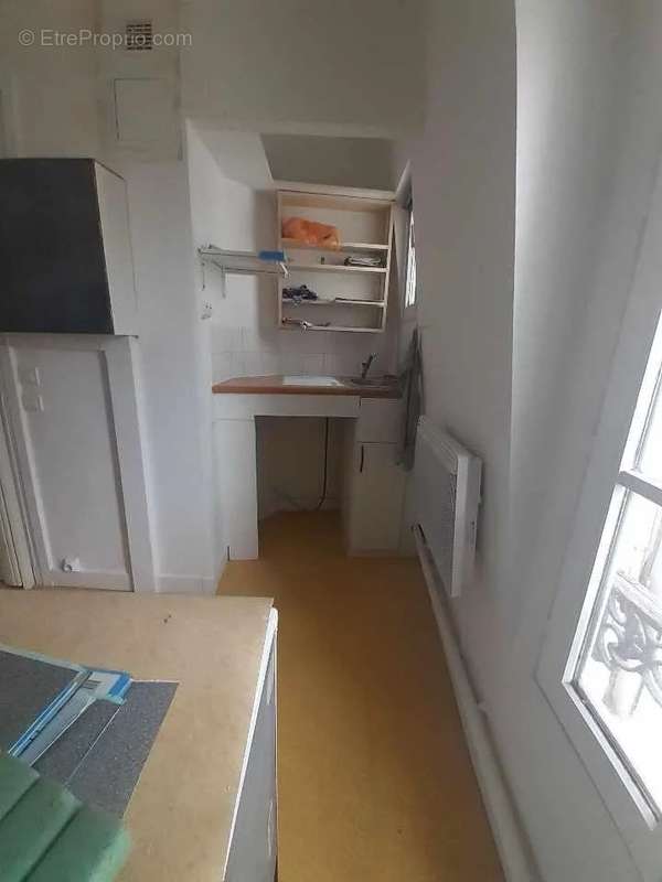 Appartement à PARIS-14E