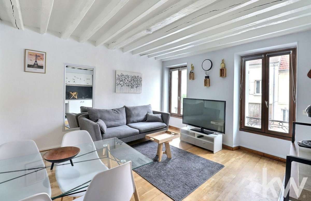 Appartement à VAUX-SUR-SEINE