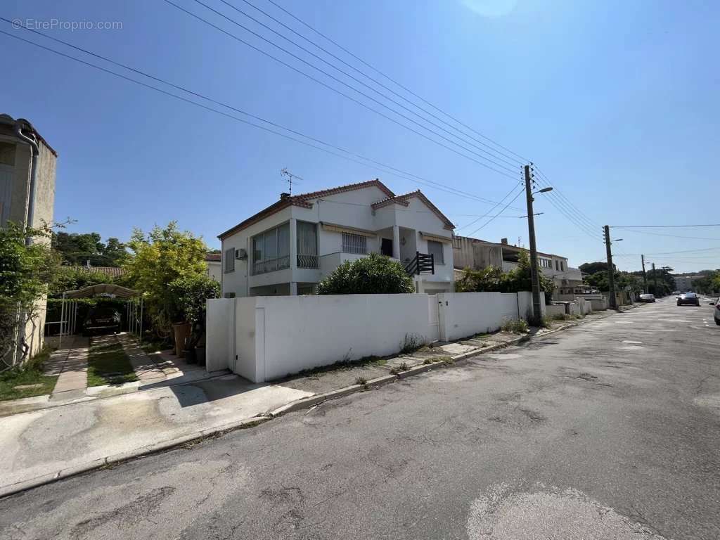 Maison à ARLES