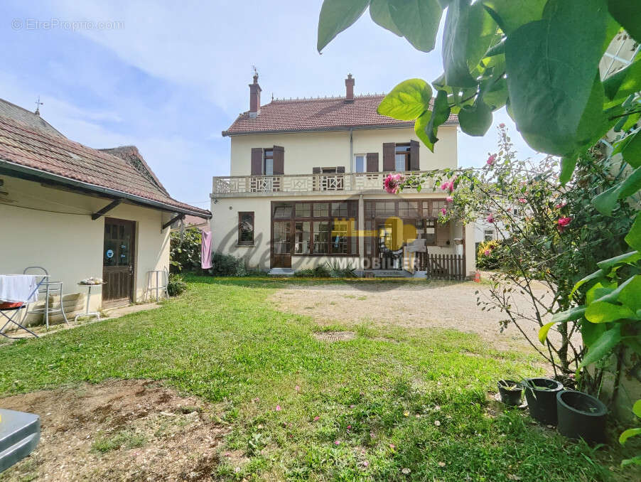 Maison à SAINT-GERMAIN-DU-BOIS