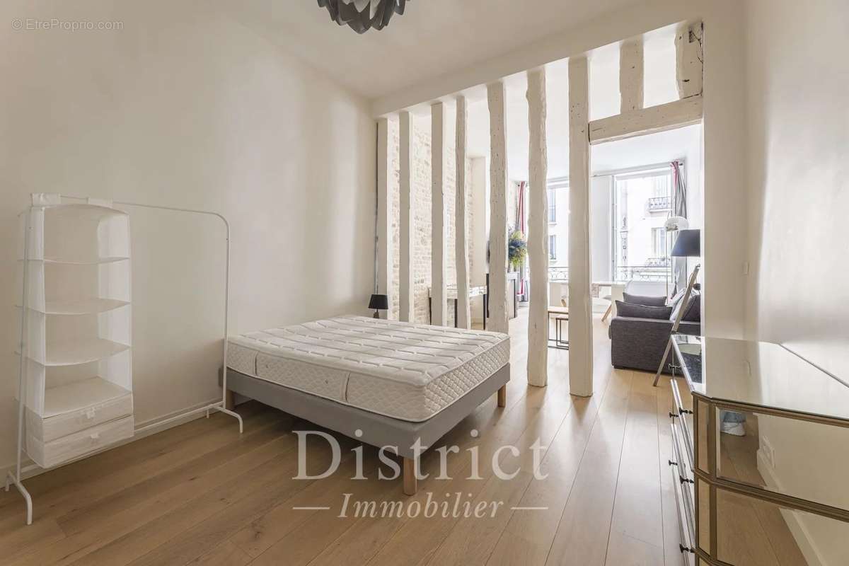 Appartement à PARIS-4E