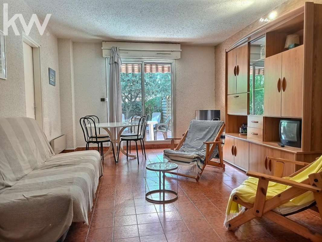 Appartement à BORMES-LES-MIMOSAS