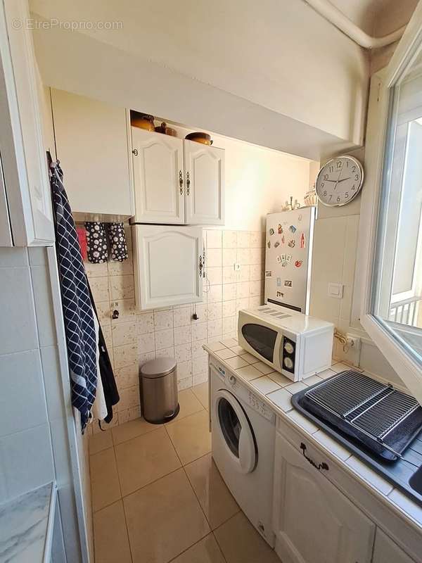 Appartement à MARSEILLE-4E