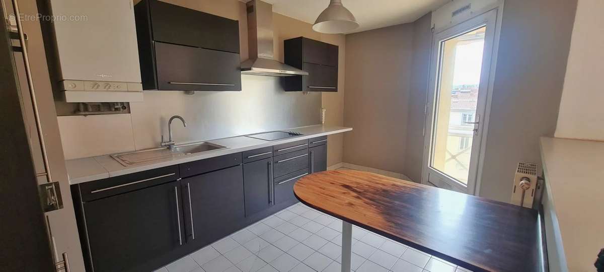 Appartement à LYON-3E