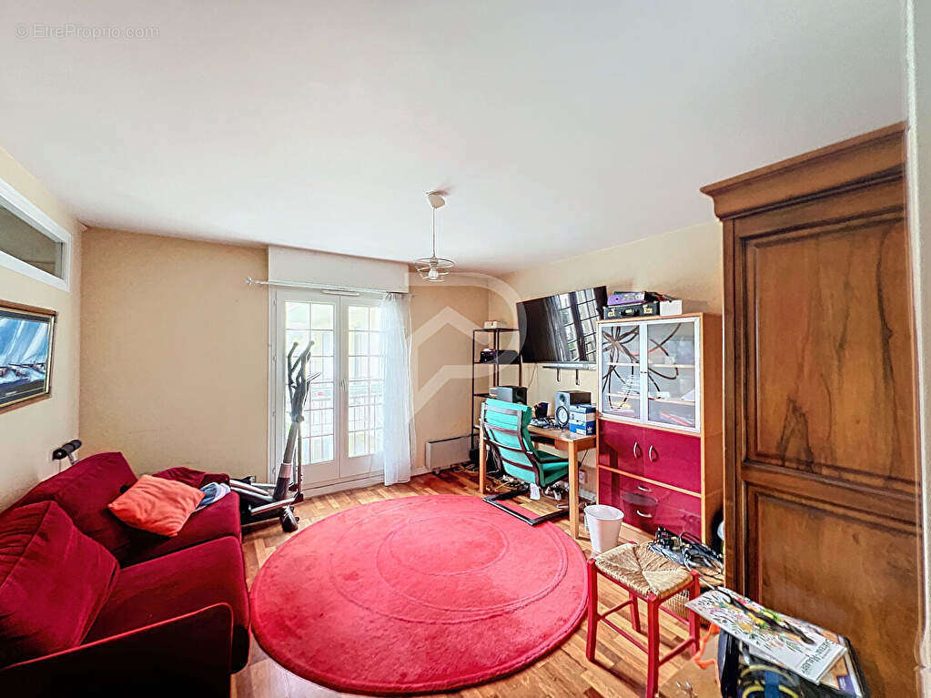 Appartement à CHATENAY-MALABRY