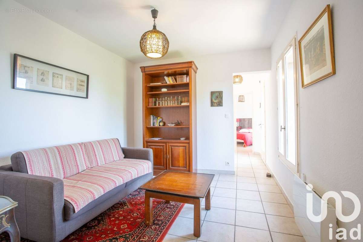 Photo 4 - Appartement à VILLENEUVE-LES-AVIGNON