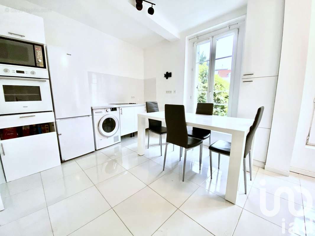 Photo 2 - Appartement à CHAMPIGNY-SUR-MARNE