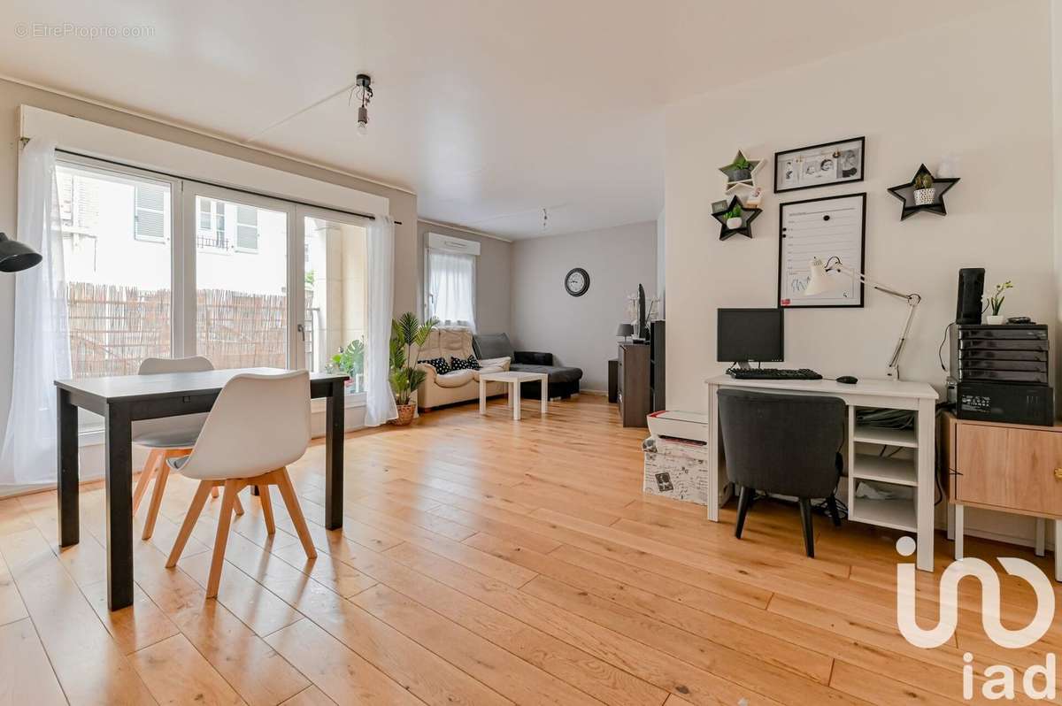 Photo 2 - Appartement à ASNIERES-SUR-SEINE