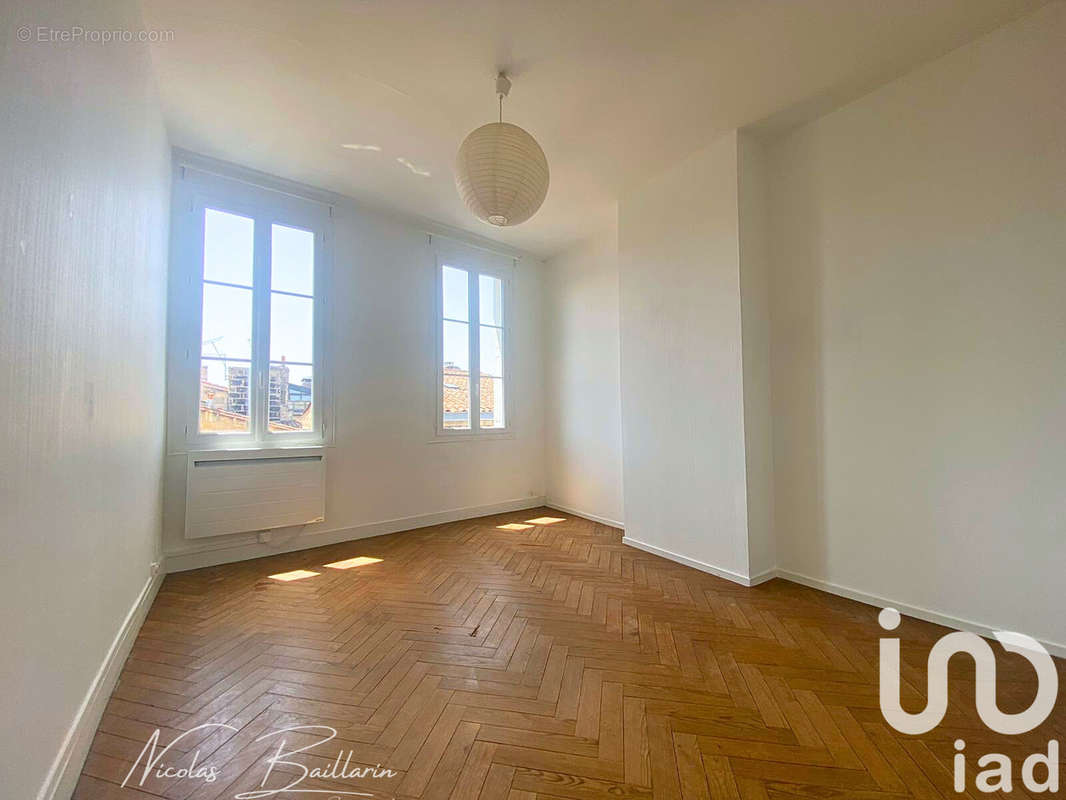 Photo 2 - Appartement à BORDEAUX