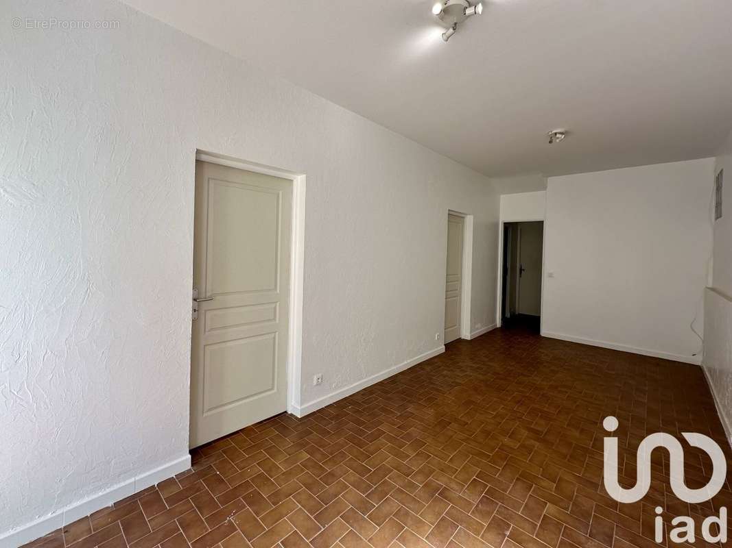 Photo 4 - Appartement à ROQUEBRUNE-SUR-ARGENS