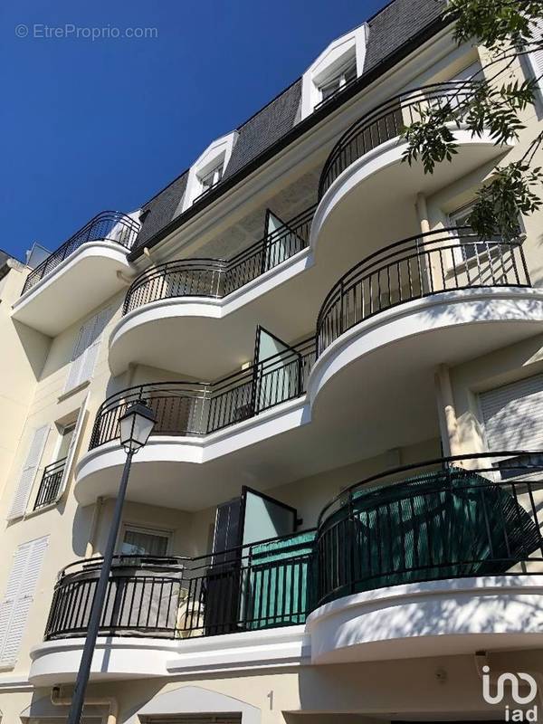 Photo 1 - Appartement à SAINT-MAUR-DES-FOSSES