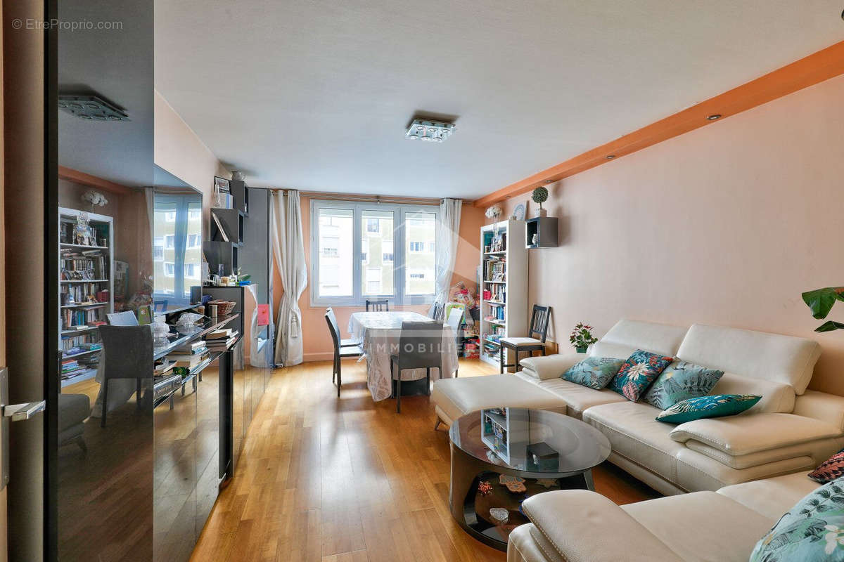 Appartement à BOULOGNE-BILLANCOURT