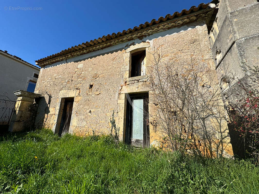 Maison à MONTCABRIER