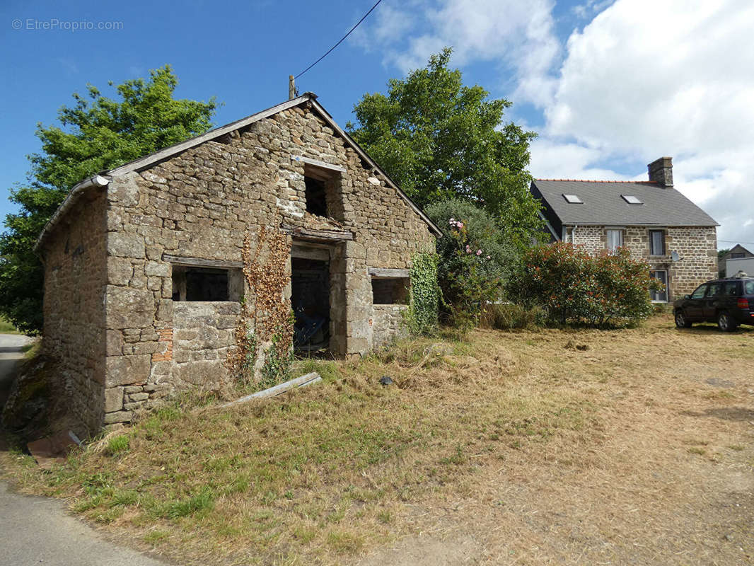 Maison à SAINT-FRAIMBAULT