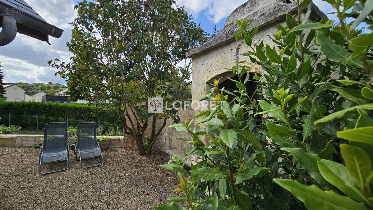 Maison à MONTIGNY-LENGRAIN