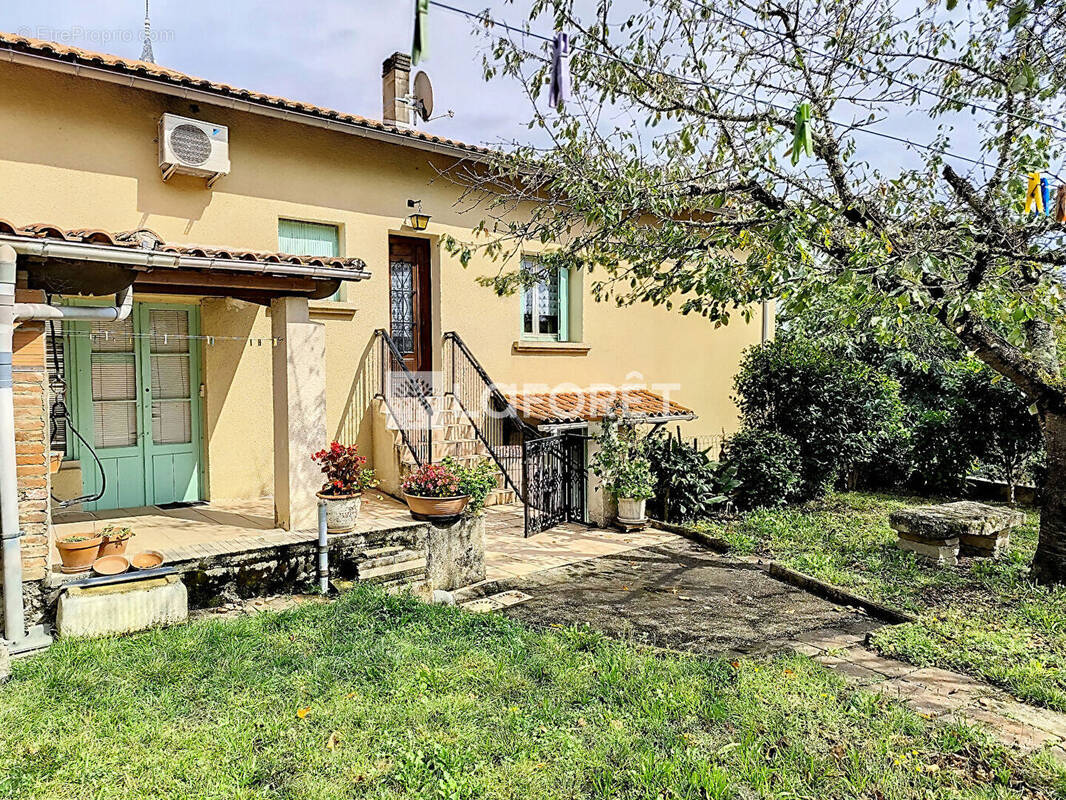 Maison à BOURRET