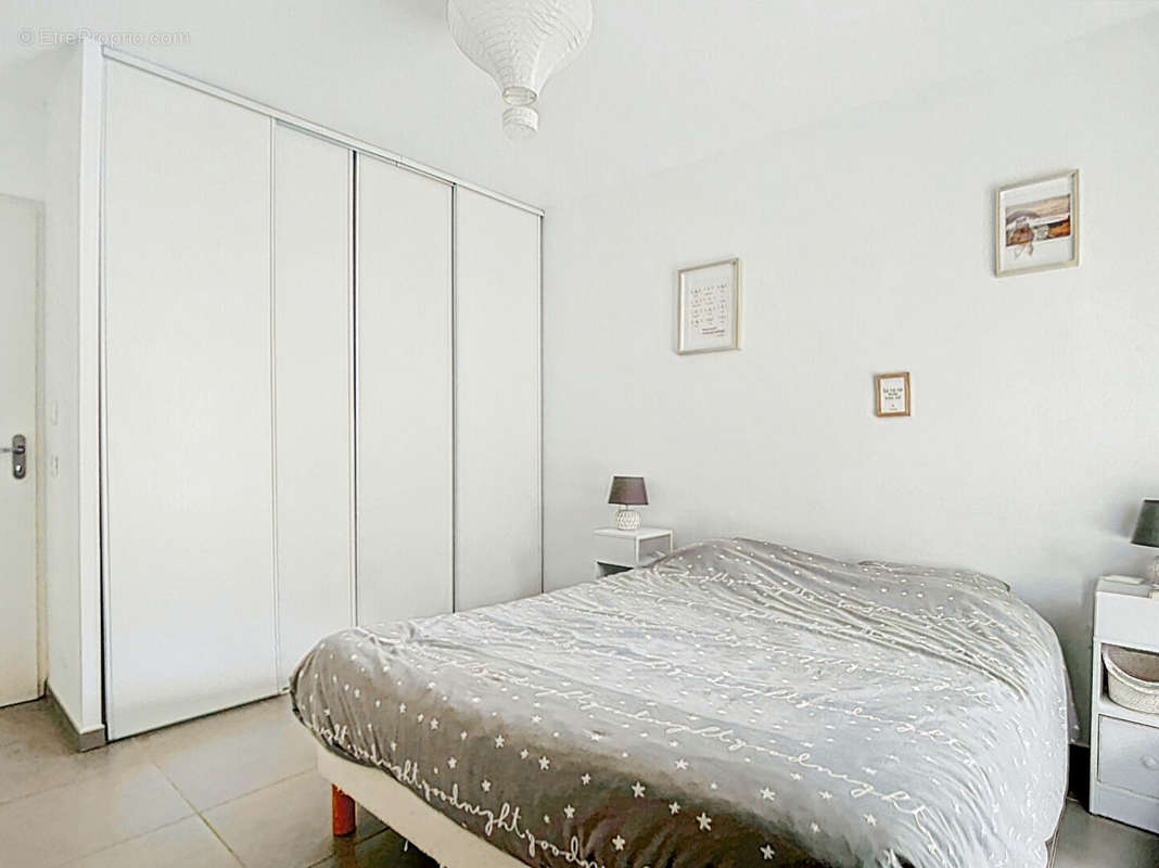 Appartement à MARSEILLE-9E