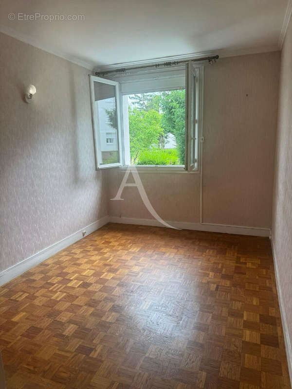 Appartement à LIMEIL-BREVANNES