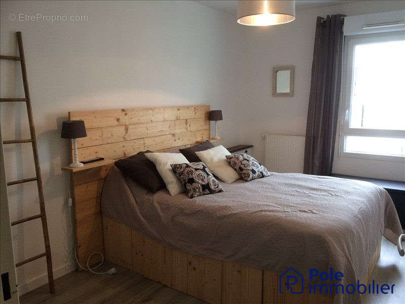 Chambre 1 - Appartement à CAEN