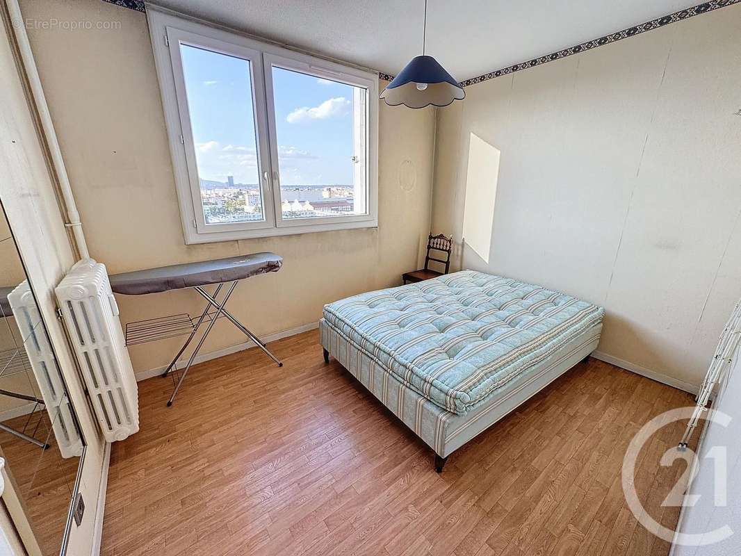 Appartement à LYON-8E