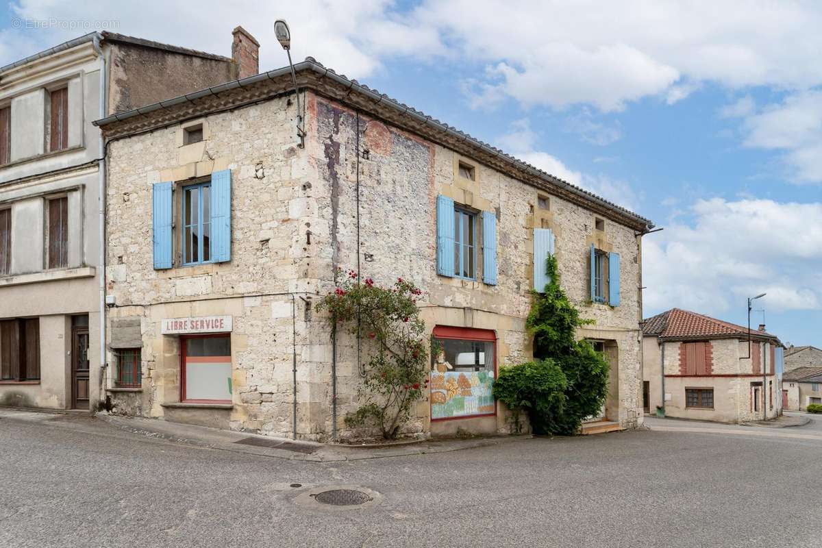 Maison à BOURG-DE-VISA