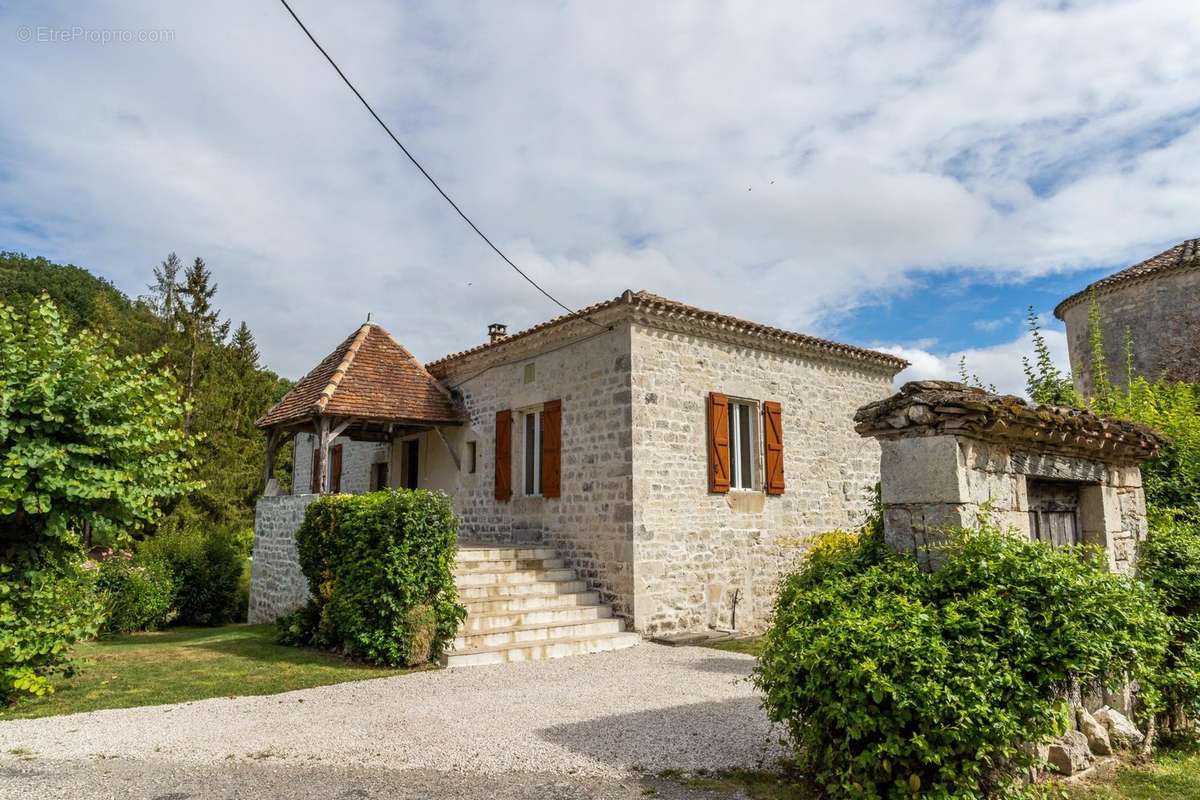 Maison à BAGAT-EN-QUERCY