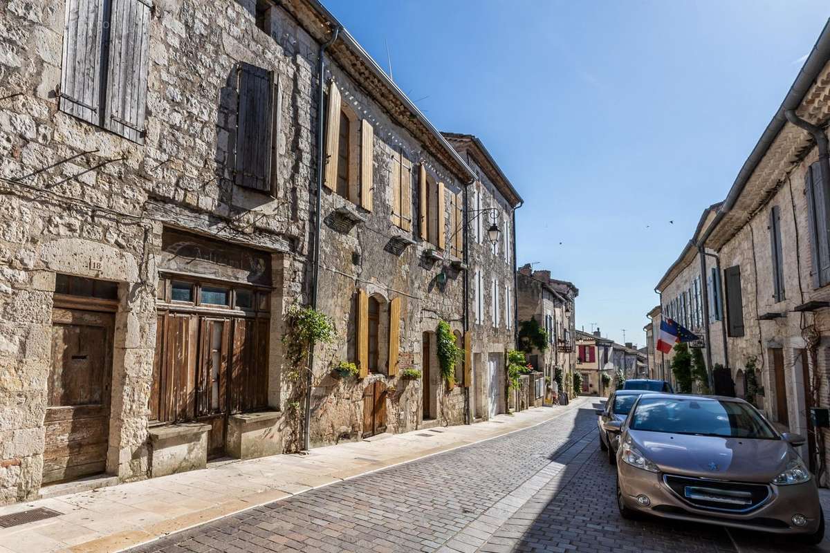 Maison à LAUZERTE