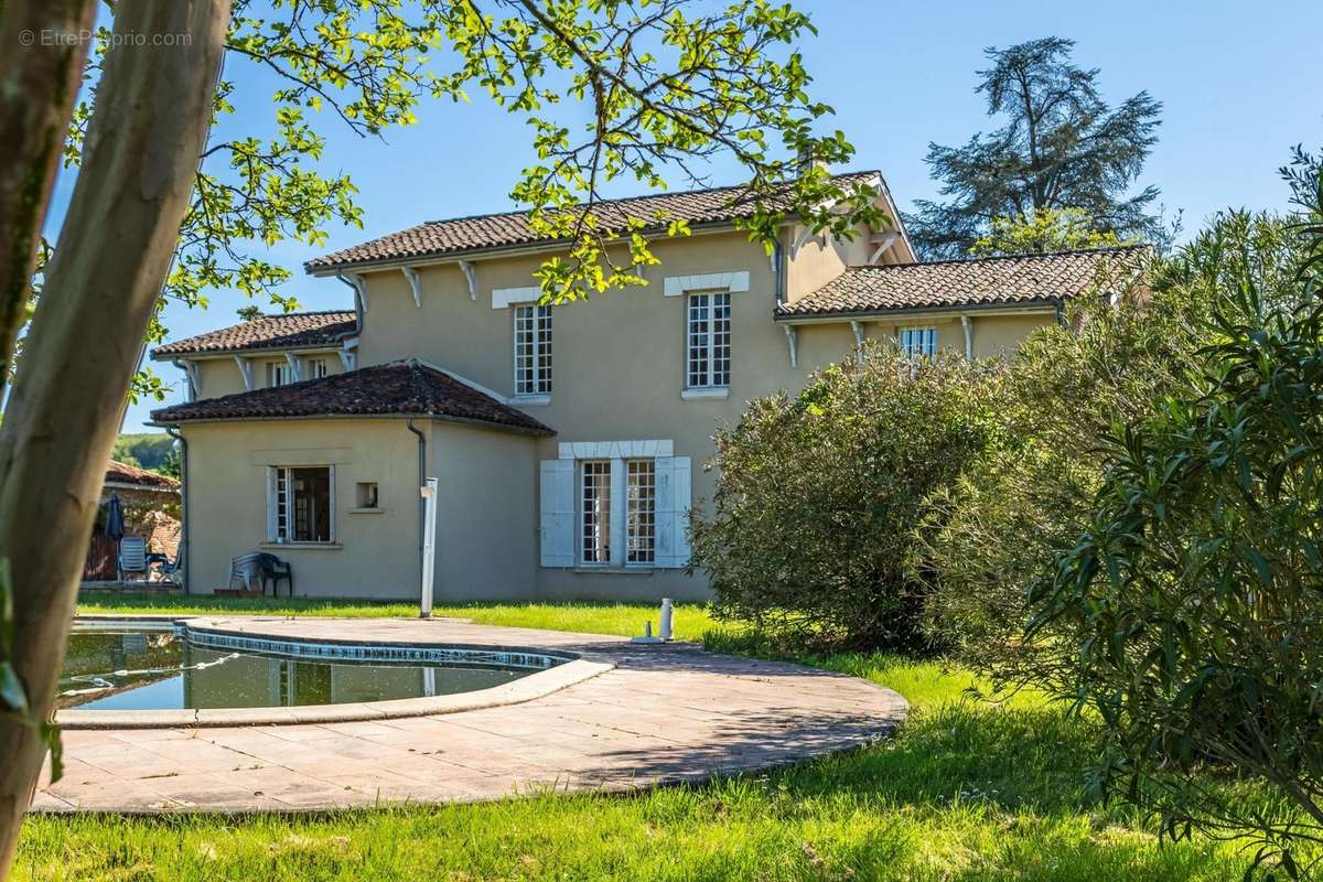 Maison à VILLENEUVE-SUR-LOT