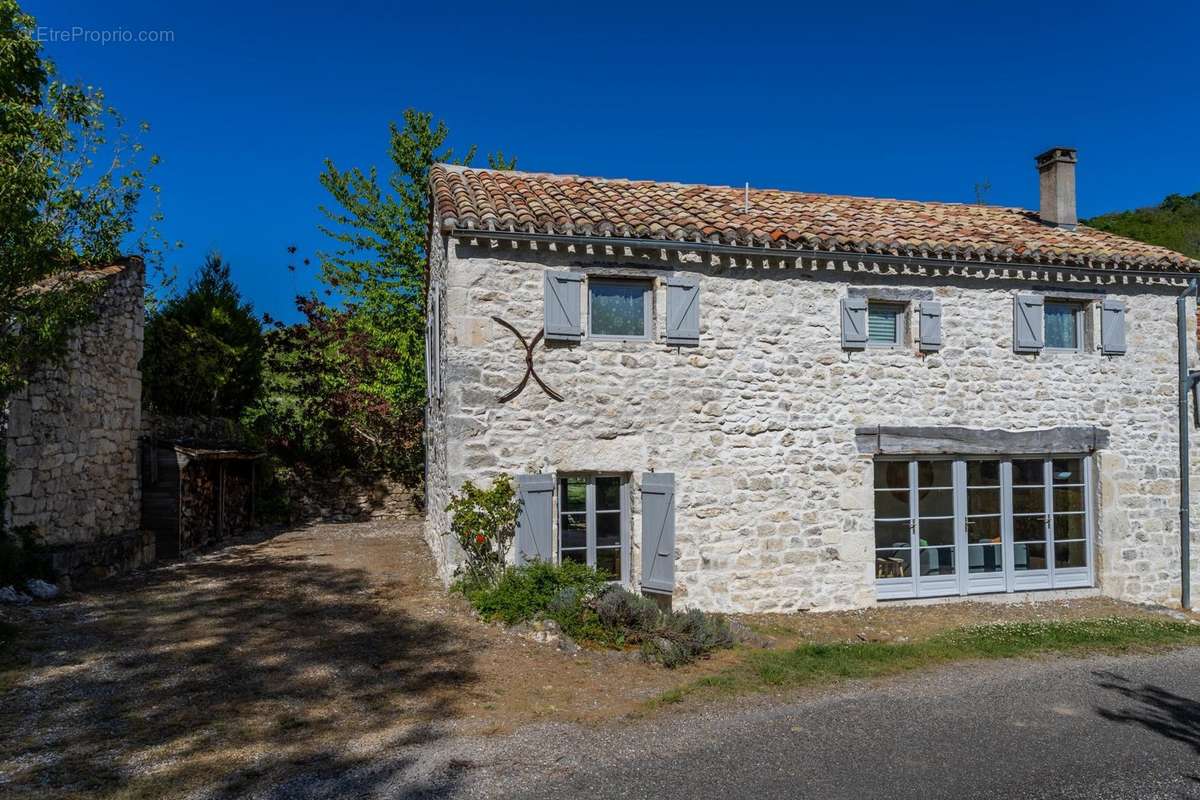 Maison à BAGAT-EN-QUERCY