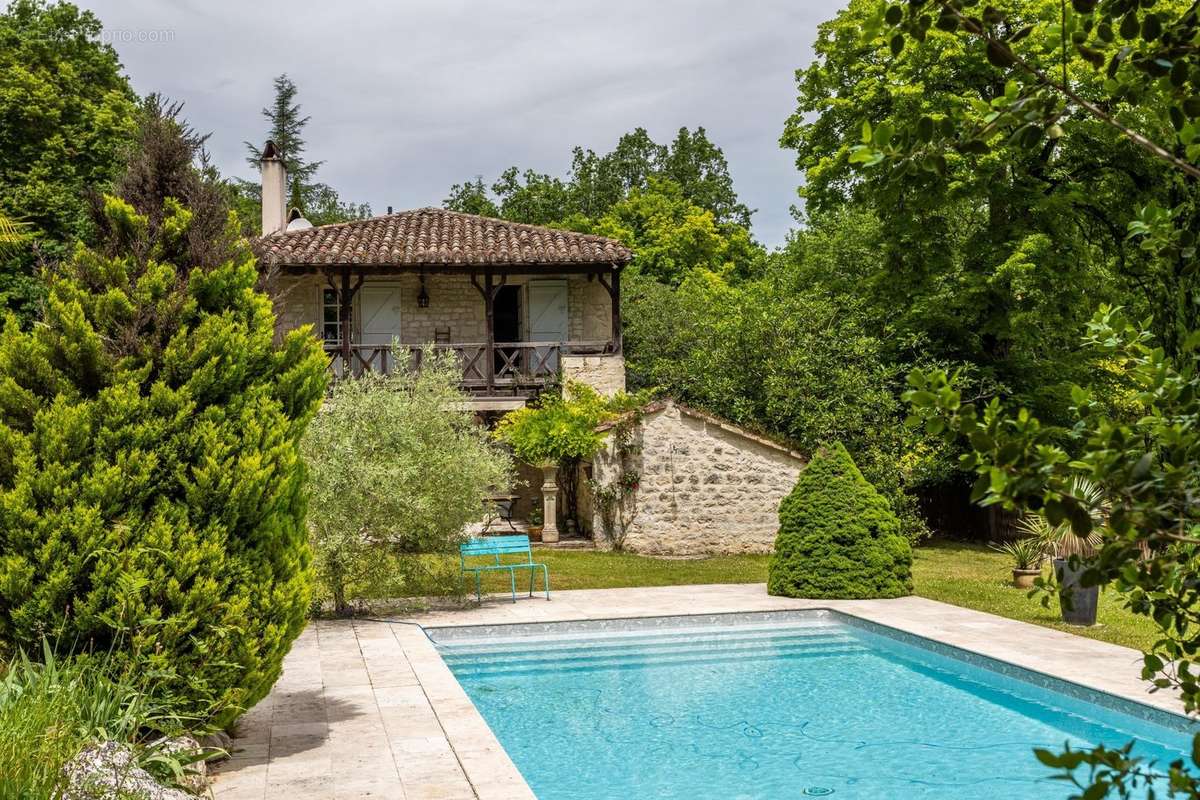 Maison à BAGAT-EN-QUERCY