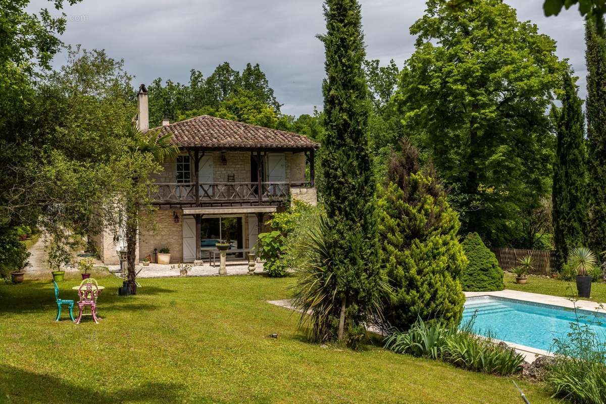 Maison à BAGAT-EN-QUERCY