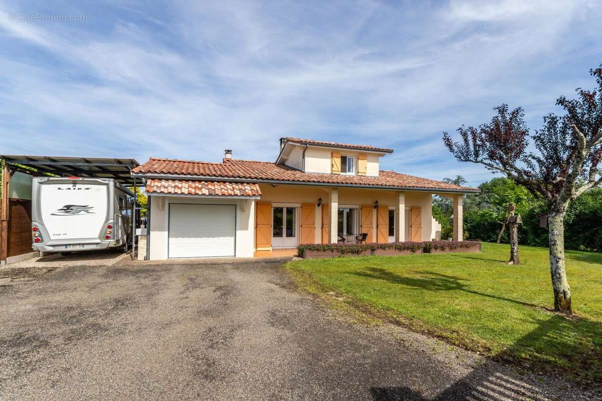 Maison à MOISSAC