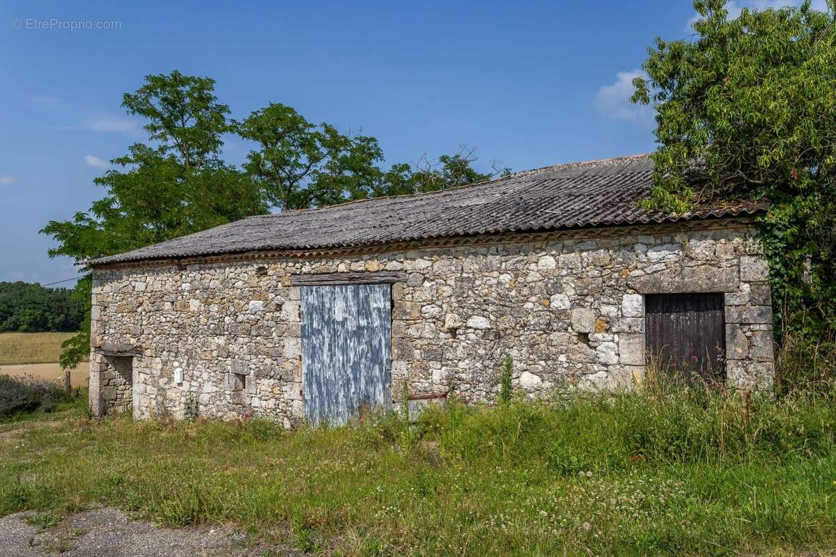 Maison à DONDAS