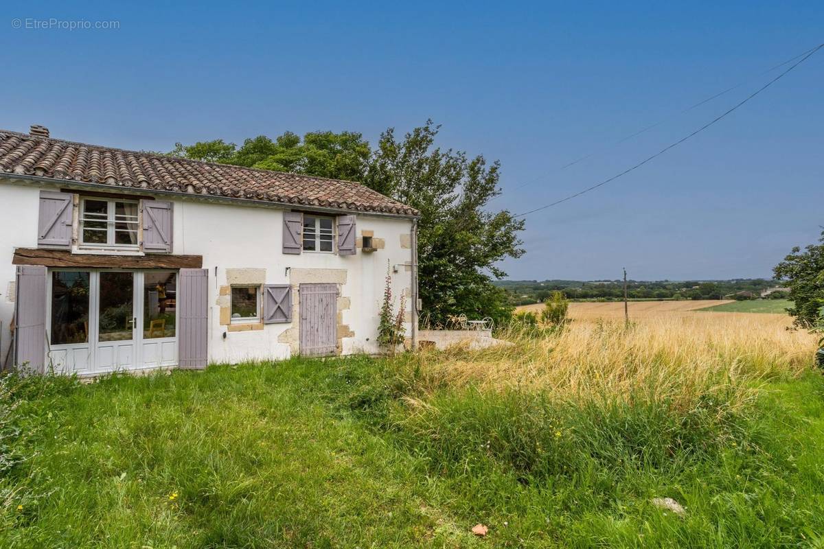 Maison à BOURG-DE-VISA