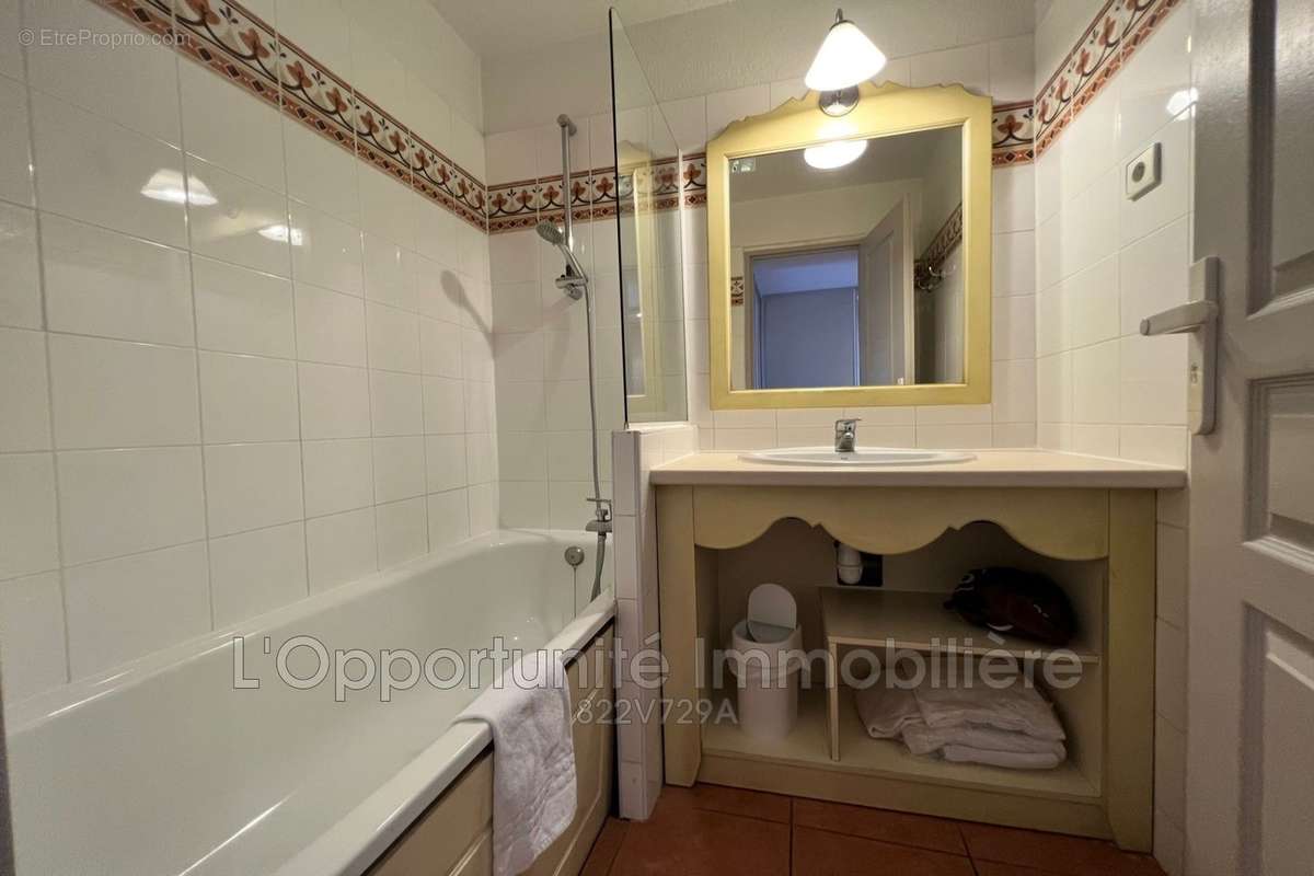 Appartement à MANDELIEU-LA-NAPOULE