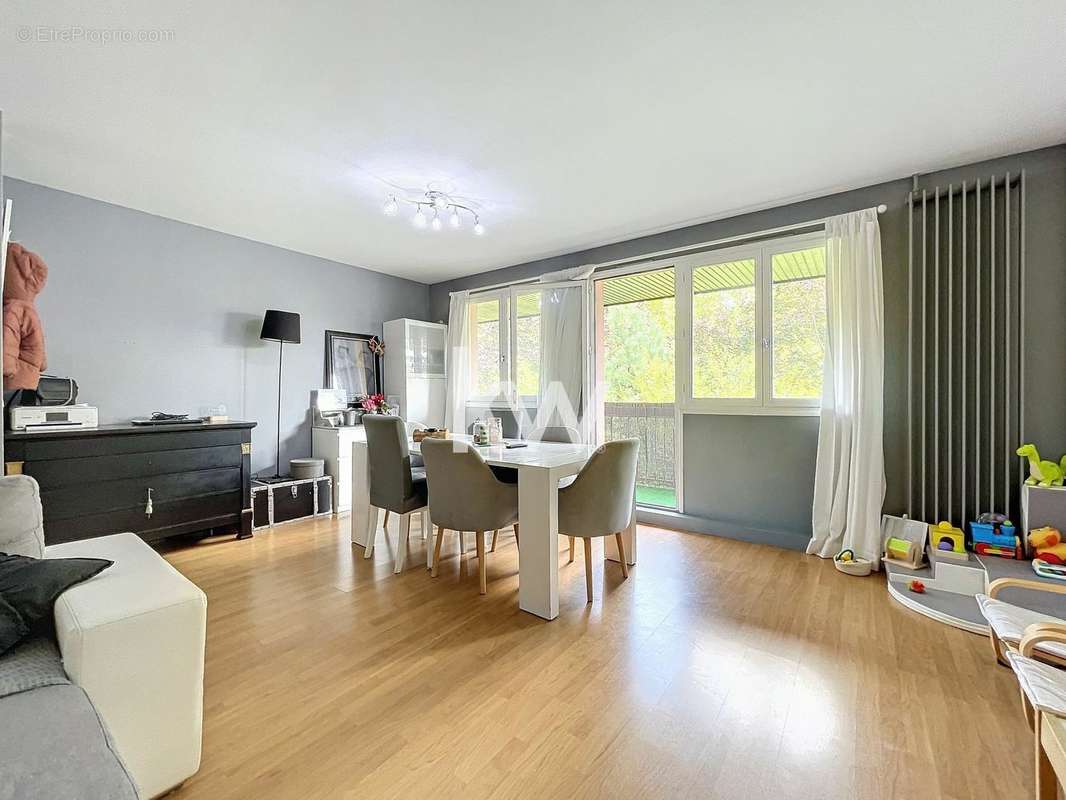 Appartement à LE MEE-SUR-SEINE