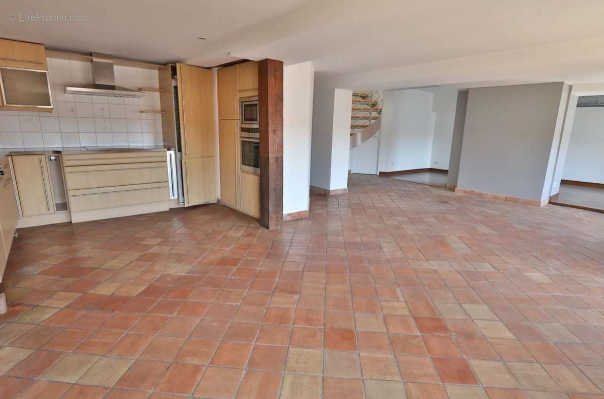 Appartement à LYON-1E