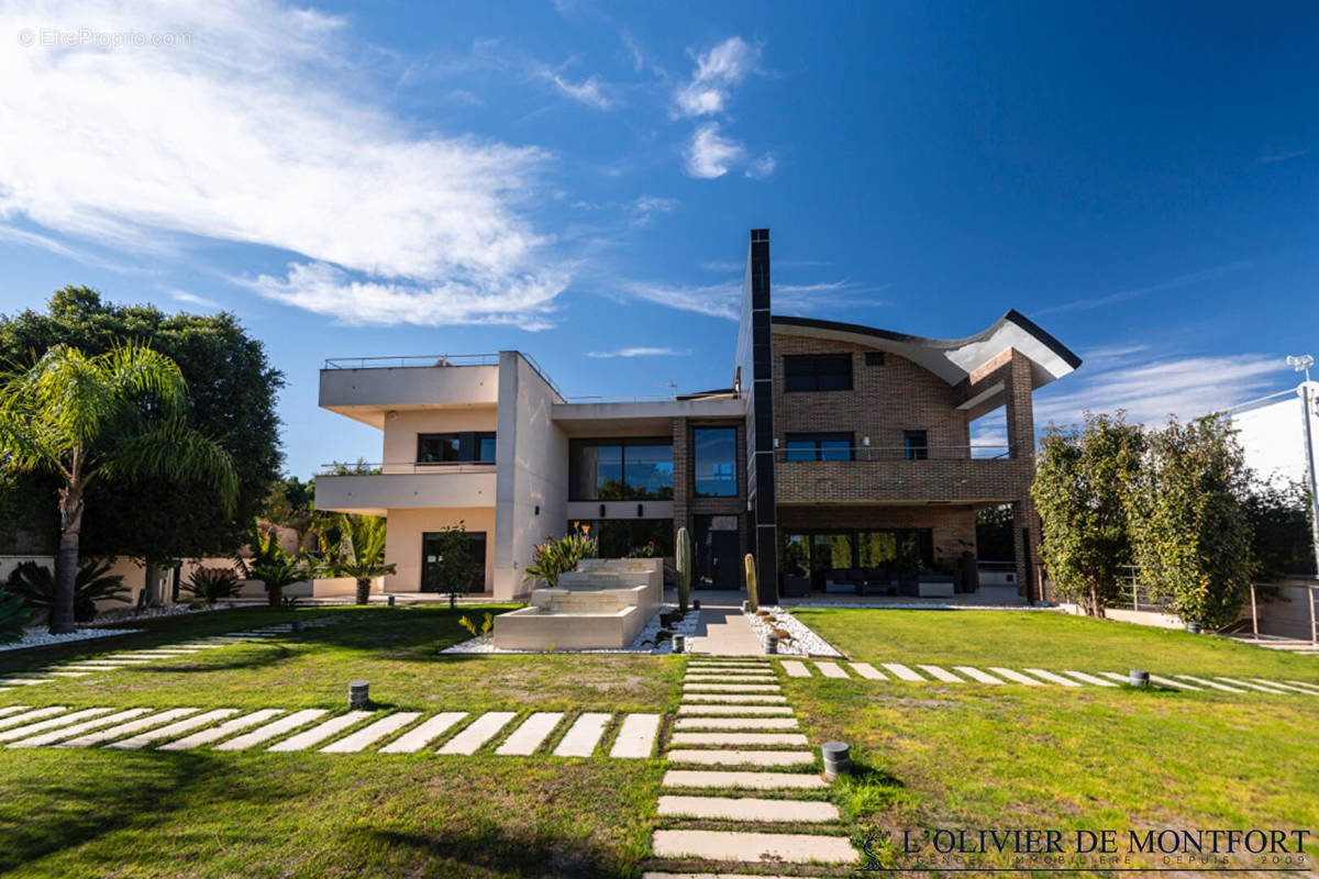 Maison à BETAILLE