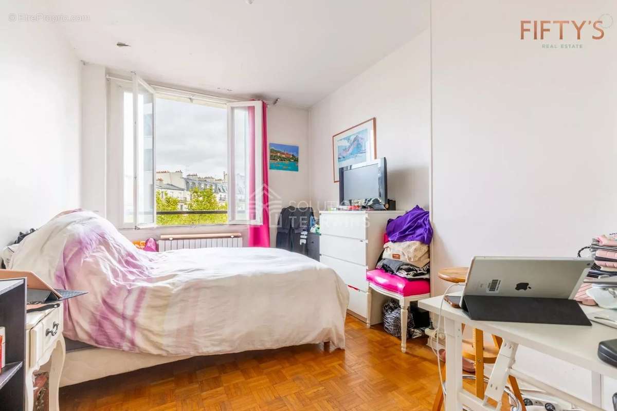 Appartement à PARIS-12E