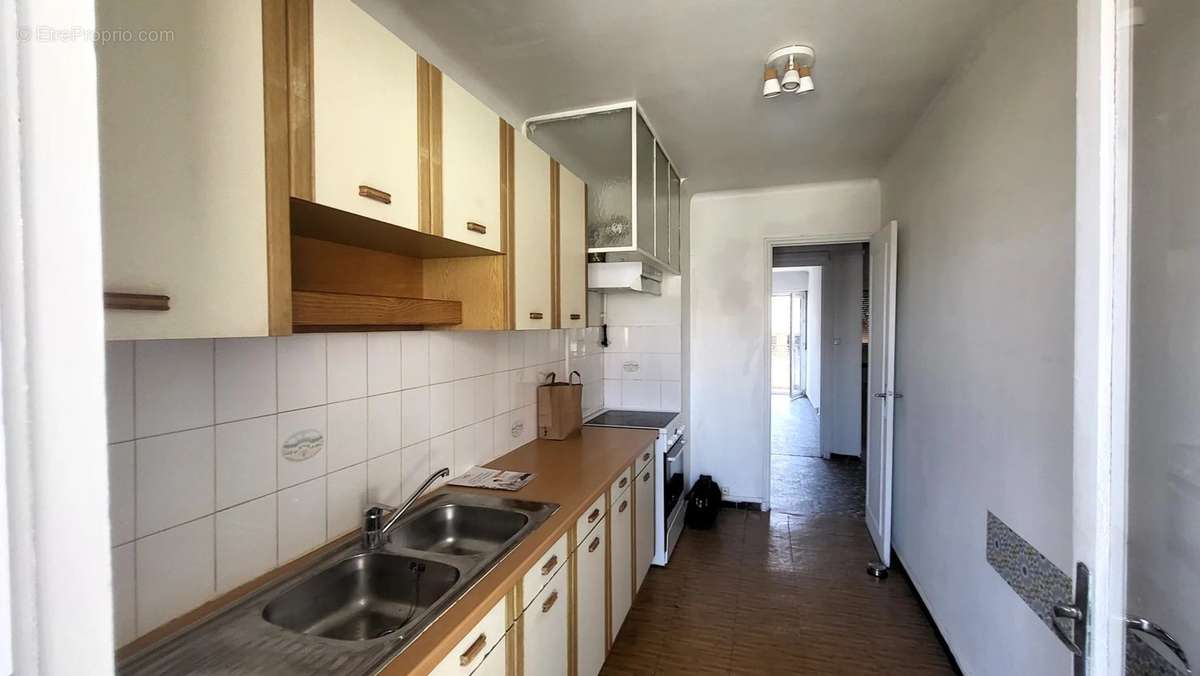 Appartement à MARSEILLE-8E