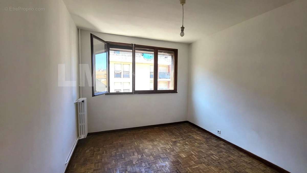 Appartement à MARSEILLE-10E