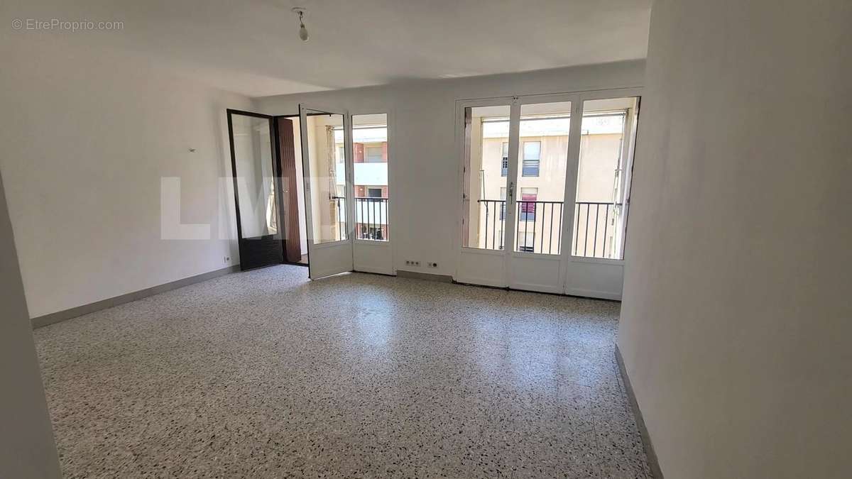 Appartement à MARSEILLE-10E