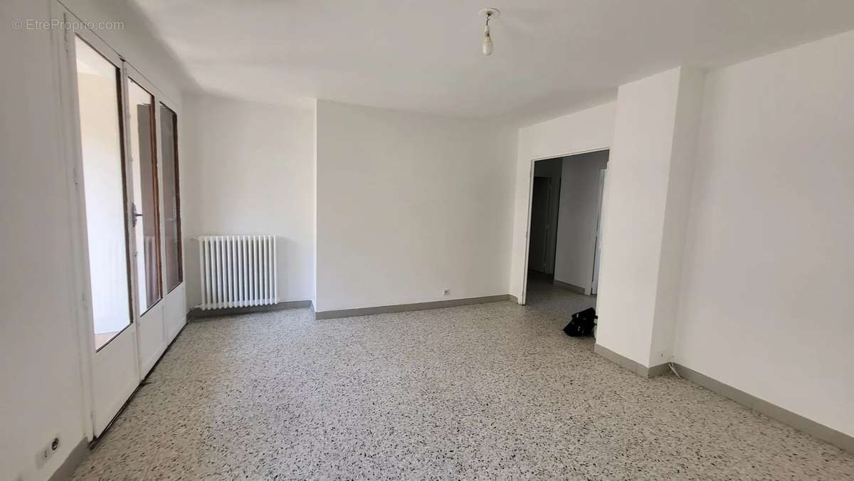 Appartement à MARSEILLE-10E