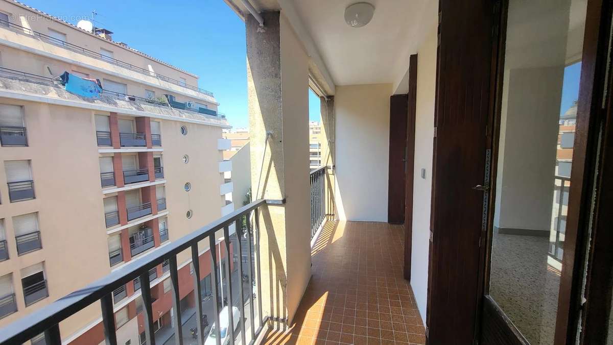 Appartement à MARSEILLE-10E